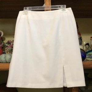Dress Barn Short White Skirt